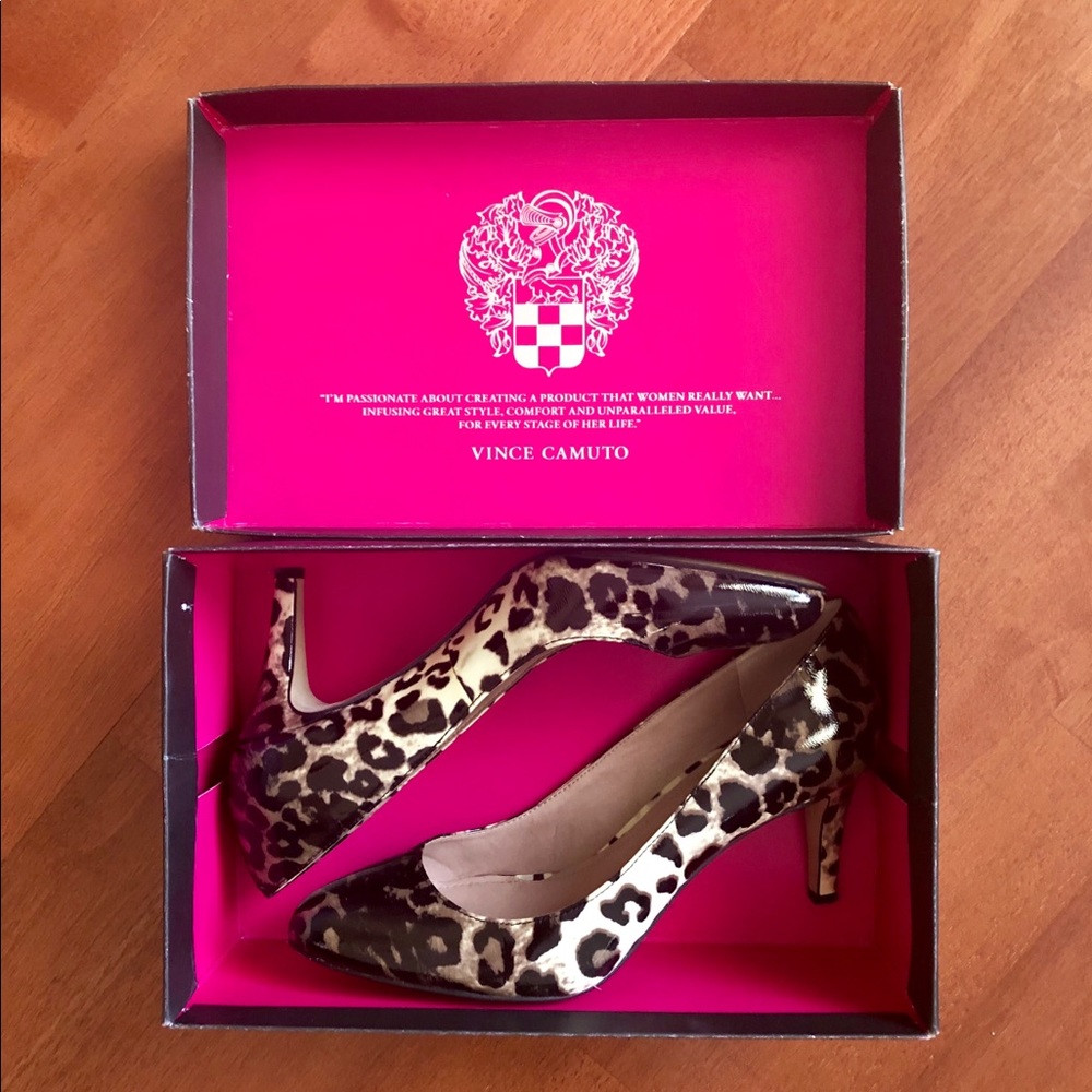 VINCE CAMUTO LEOPARD HEELS